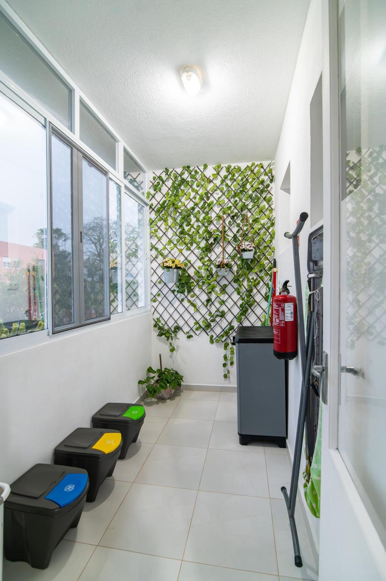 Green Island City Apartment Ponta Delgada  Bagian luar foto