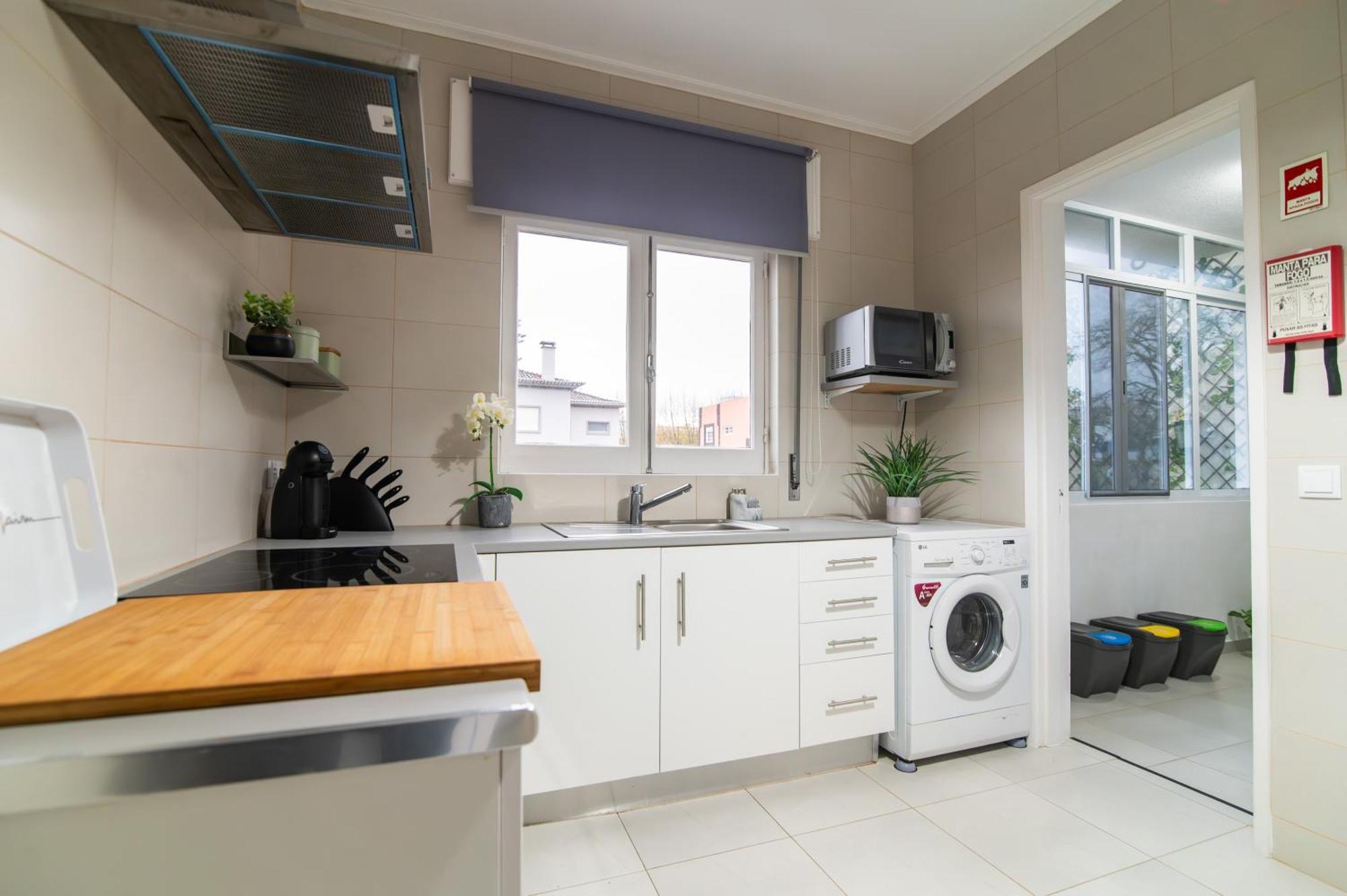 Green Island City Apartment Ponta Delgada  Bagian luar foto